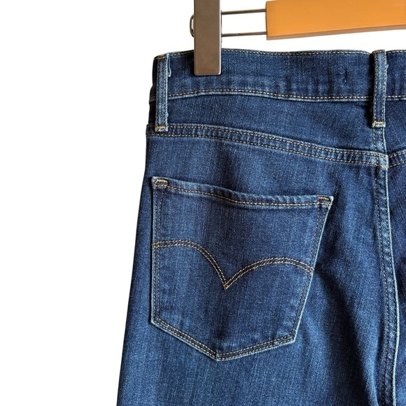 Levi's 724 High Rise Straight Leg Jeans Size 28 Dark Blue Denim - Picture 15 of 16